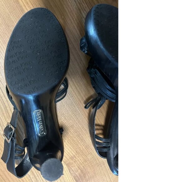 VINTAGE CALVIN KLEIN JORDANA HIGH HEELS SIZE 7.5 EXCELLENT CONDITION LADIES SHOE - Picture 5 of 7